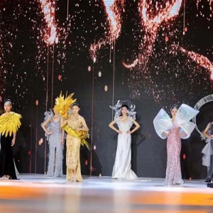 山东首届AI数实耦合服装设计大赛决赛暨职工创新创意成果展举办