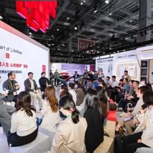 以服装之力传递温暖 今年优衣库10万件捐赠衣物正陆续送往各地