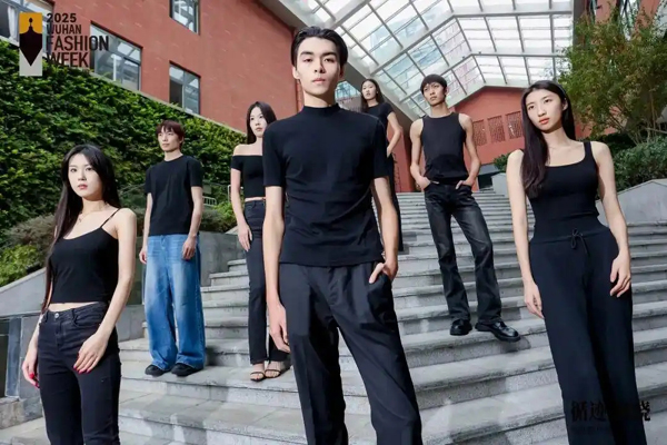 2025武汉时装周惊艳开幕，聚全球顶流筑生态时尚高地