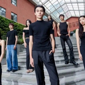 2025武汉时装周惊艳开幕，聚全球顶流筑生态时尚高地