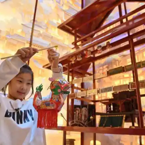 新中式服装、国产护肤品、老字号食品……国货从备选变为首选，成为消费者“价值追求”