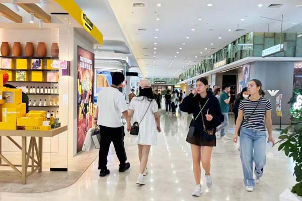 省钱又好玩！浦东五大商圈组团放“价”