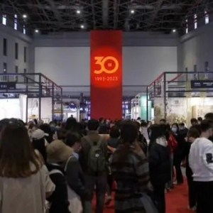 中国国际服装服饰博览会2023春季展开幕 服装行业回暖趋势明显
