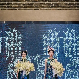 古韵美德传家风，非遗时尚秀、家庭服饰赛在锦纶会馆上演