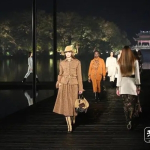 香奈儿为何青睐杭州？潮新闻专访香奈儿精品部总裁Bruno Pavlovsky