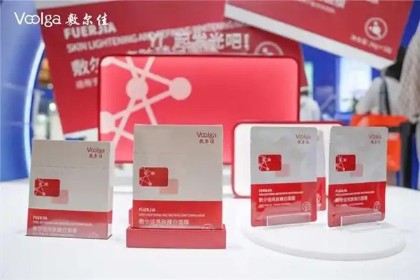 科技护肤·医研共创，敷尔佳精彩亮相第29届CBE中国美容博览会