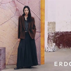 ERDOS发布2025秋冬女装新品 FLOWER ABOVE 立体表达