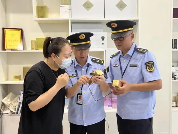 美发产品明码标价 温州发布全省首个美容美发行业合规指引