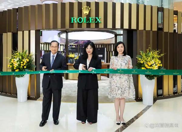 打造澳门一站式时尚地标，全澳首个劳力士 GMT-MASTER「穿越时区」