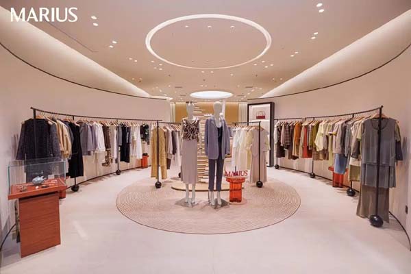 从社交平台起步做到线上女装头部品牌，MARIUS线下浙江首店落户万象城
