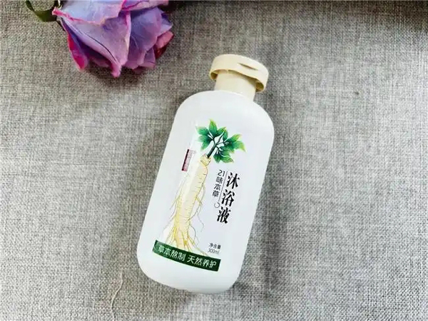 沐浴露哪个牌子最好用最安全？这个品牌草本配方，帮你告别后背痘